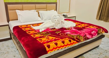 P.B. International Inn Room Type - SUPER DELUXE ROOM P.B. International Inn Room Type - SUPER DELUXE ROOM