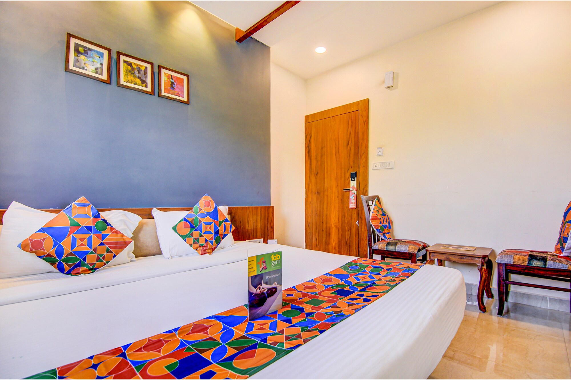 FabHotel Khushi Regent - Nr. DB Mall - Tap to explore photos