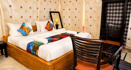 Sunny Desert Camp Room Type - Marwar Super Deluxe with AC & Heater