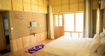Devat Farm Cottages | Riverview Room Type - River-view Super Deluxe Room with Balciony