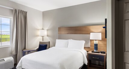 Candlewood Suites YUMA, an IHG hotel Room Type - 1 Queen Bed Studio Suite
