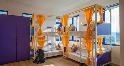 goSTOPS Bir Landing Site  Room Type - Bed in 10 Bed Mixed Dormitory Room with Ensuite Bathroom