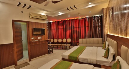 hotel haridev Room Type - Family Room