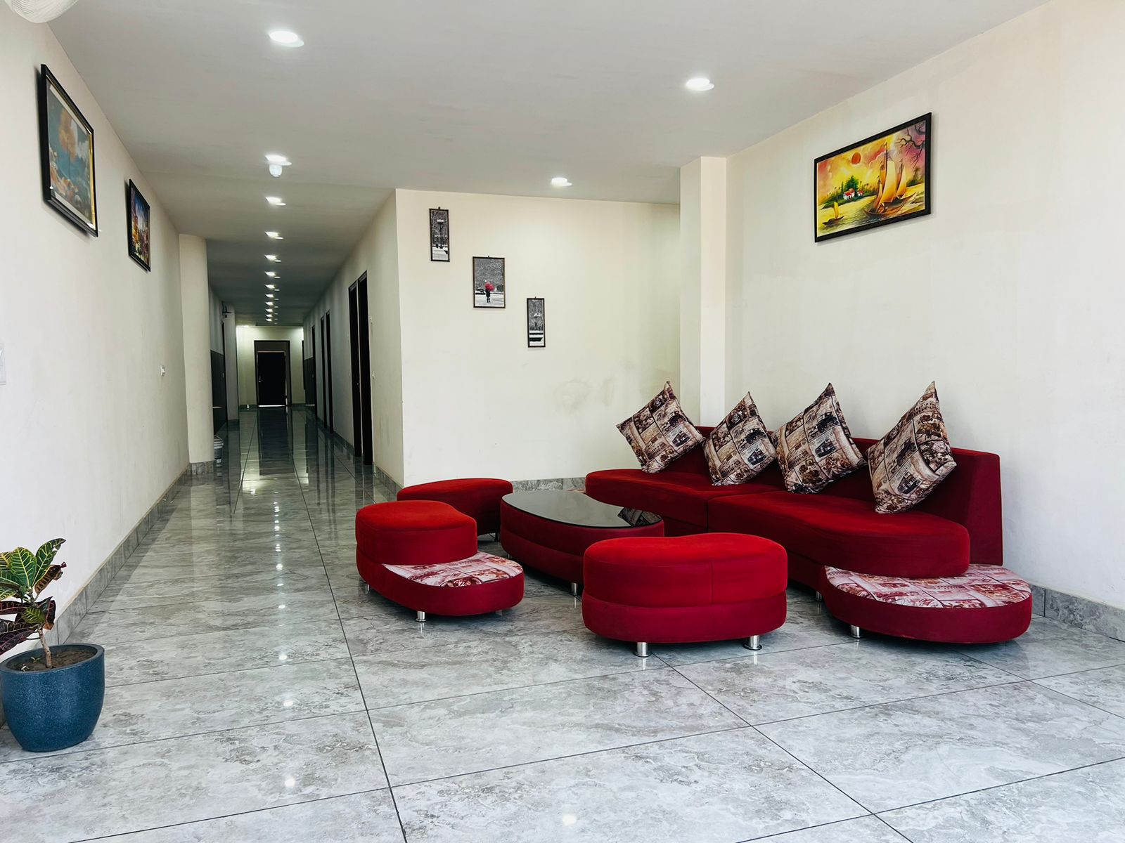 Main gallery
