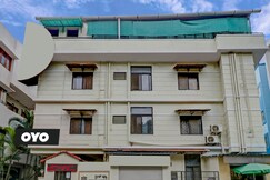 SUPER COLLECTION O GREEN VIEW HOMES Near Nexus