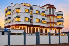 Hotel Dhanashree