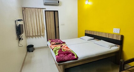 hotel pariwar Room Type - Standard Room Non Ac