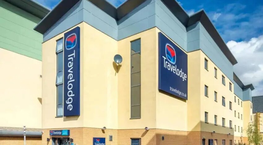 Travelodge London Edmonton - Tap to explore photos