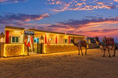 Emirates Luxury Desert Camp