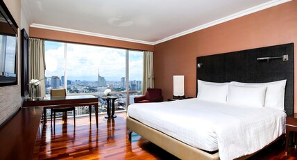 Pullman Bangkok Hotel G Room Type - EXECUTIVE ROOM, Lounge Access, 1 Double Size Bed