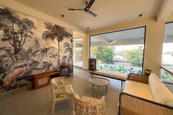 Downtown Oasis lux pool villa