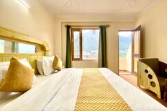 Aman Cottage Mountain View Stay in Manali