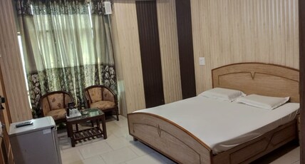 Hotel Batra Room Type - Deluxe
