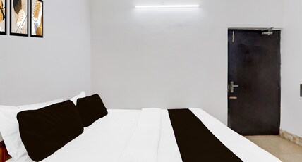 Super Hotel O Insaf Nagar Munshipuliya Formerly Vibrant Room Type - Classic