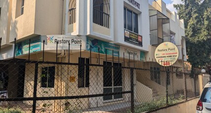 AC Home Stay in Kothrud Pune India (MTDC Registered) Room Type - Non AC Private Amazing comfortable stay