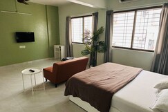 Mint | 1 BR Studio Apartment near Airport