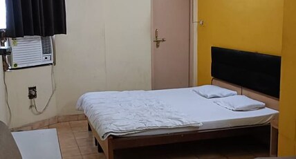 S.S Hotel International Room Type - Deluxe Room