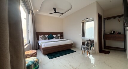 Serenity Hotel Rishikesh Room Type - Ganga View
