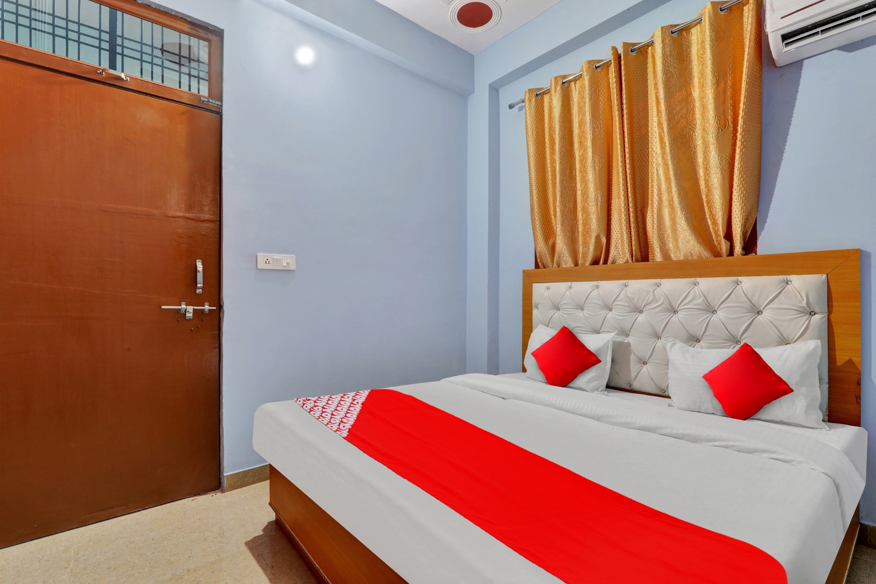 Hotel O Aradhya Galaxy - Tap to explore photos