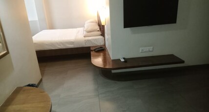 Hotel Lemon Grass Room Type - Deluxe Room - Type II