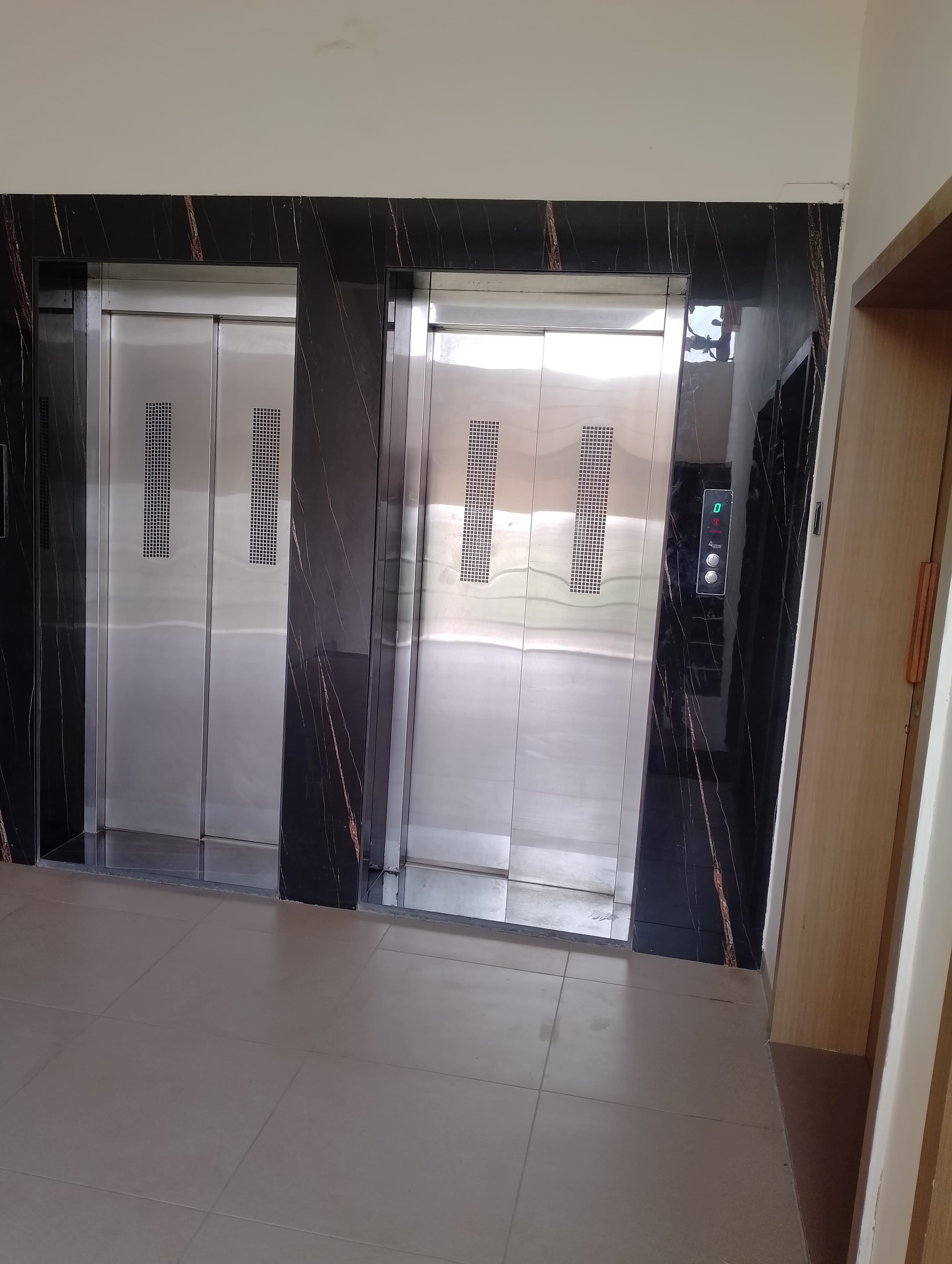 Infra Guest House-Morbi - Tap to explore photos