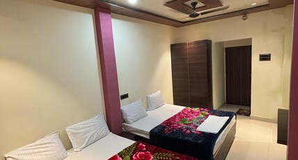Shree Krishna paying guest house Room Type - Deluxe Room With Attached Bathroom AC