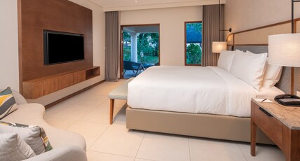 Hilton Mauritius Resort & Spa Room Type - BEACHFRONT FAMILY SUITE