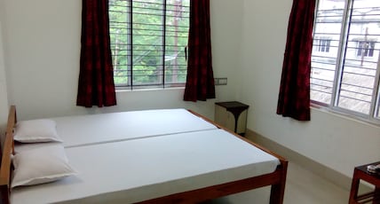 LOGDE LIPIKA(1 Min Walking from Shantiniketan Railway station) Room Type - Standard Double Bed Room