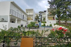 AURA SAFARI HOTEL AND RESORT