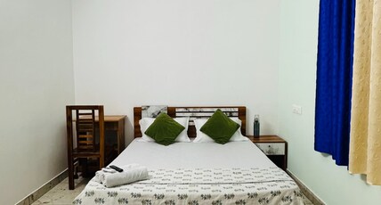 Rams Guest House Meadows Room Type - Double Room with Private Bathroom (102)
