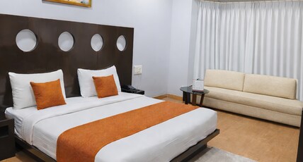 Hotel Cymbal (Sector 31 Gurgaon) Room Type - Deluxe Room