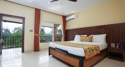 Summit Green Lake Tea Resort & Spa. Room Type - Premium Room with Balcony