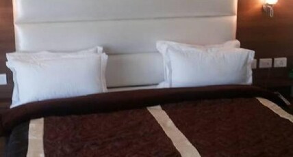 Kay Kay Resort Room Type - Deluxe Room