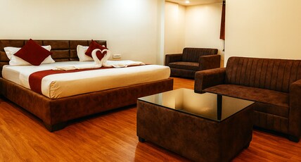 SHRIKARA STAY Room Type - Luxury Room with Air Conditioning