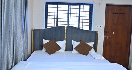 Racers Highway inn Room Type - Bedroom 3