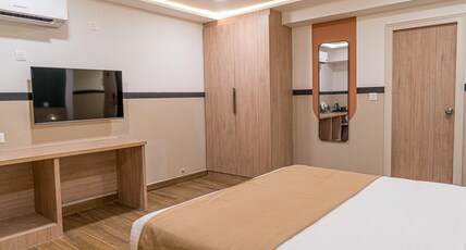 Olive Hotel Millers Road by Embassy Group Room Type - Executive Room with balcony