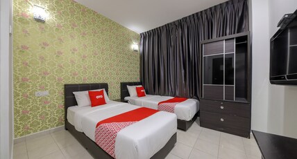 OYO 89497 Dream Nur Hotel Room Type - Deluxe Twin