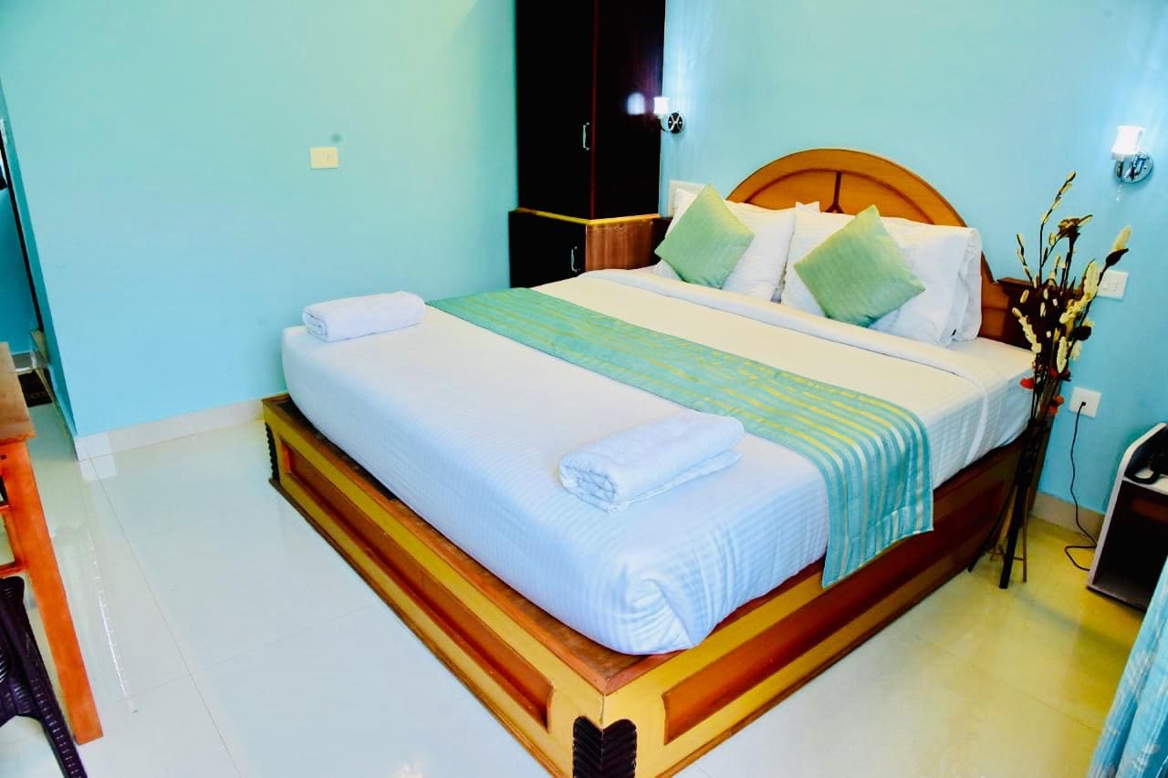 Mount View Munnar - Tap to explore photos