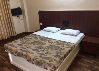 Hotel Pankaj Room Type - Deluxe Room
