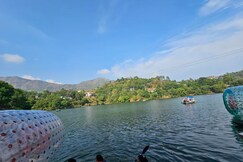 The Urban Escape By Alaya Stays