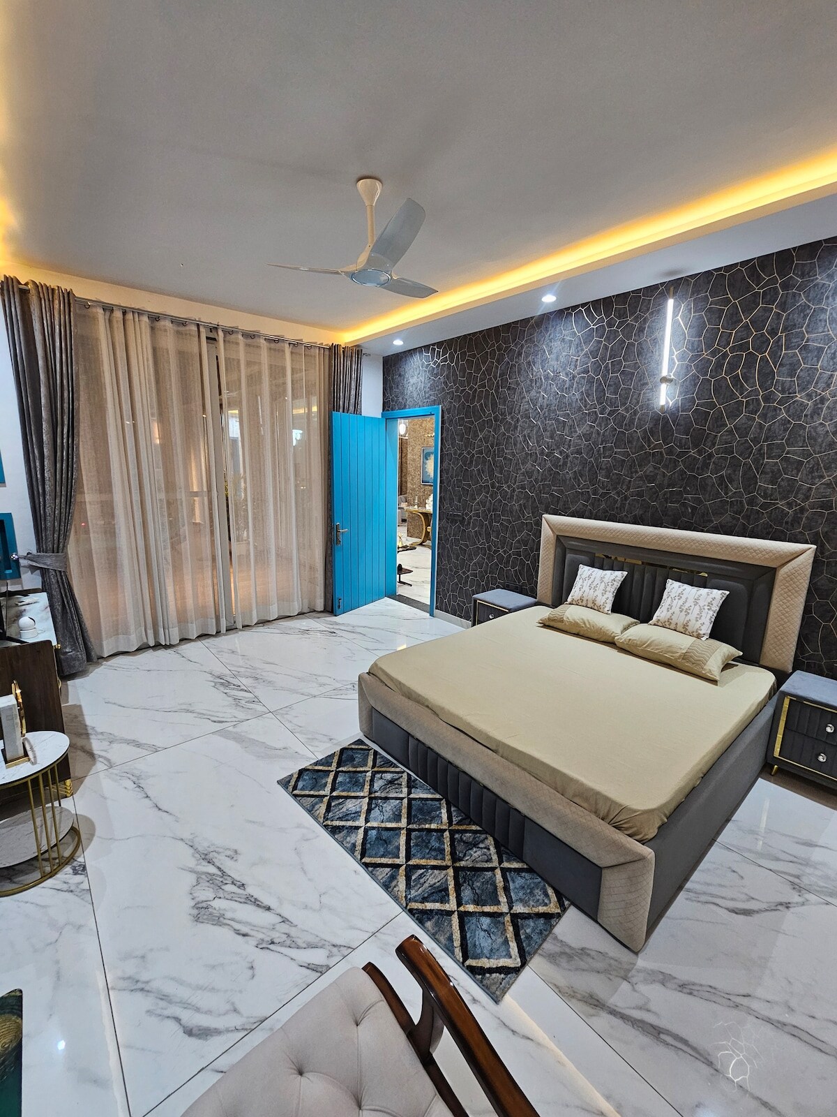 Moksha Farm Villa in Noida - Tap to explore photos
