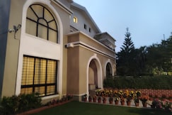 Bhromor -A 3 BHK Private Villa at Raichak