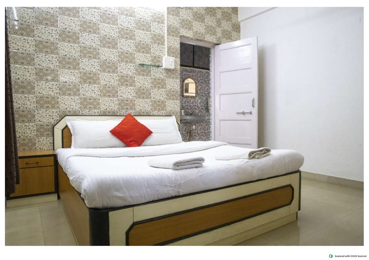 mb vilaa - Tap to explore photos