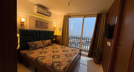 The NooK 1BHK With Projector Couple friendly Room Type - The NooK 1BHK With Projector Couple friendly