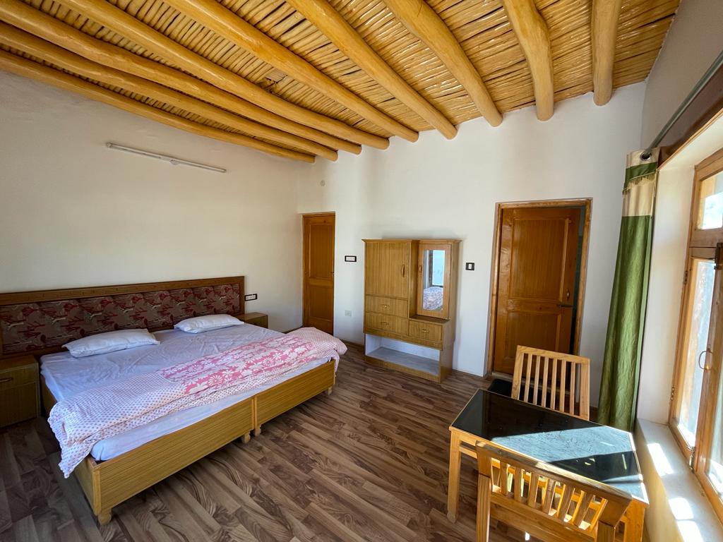 Ompo guest house leh - Tap to explore photos
