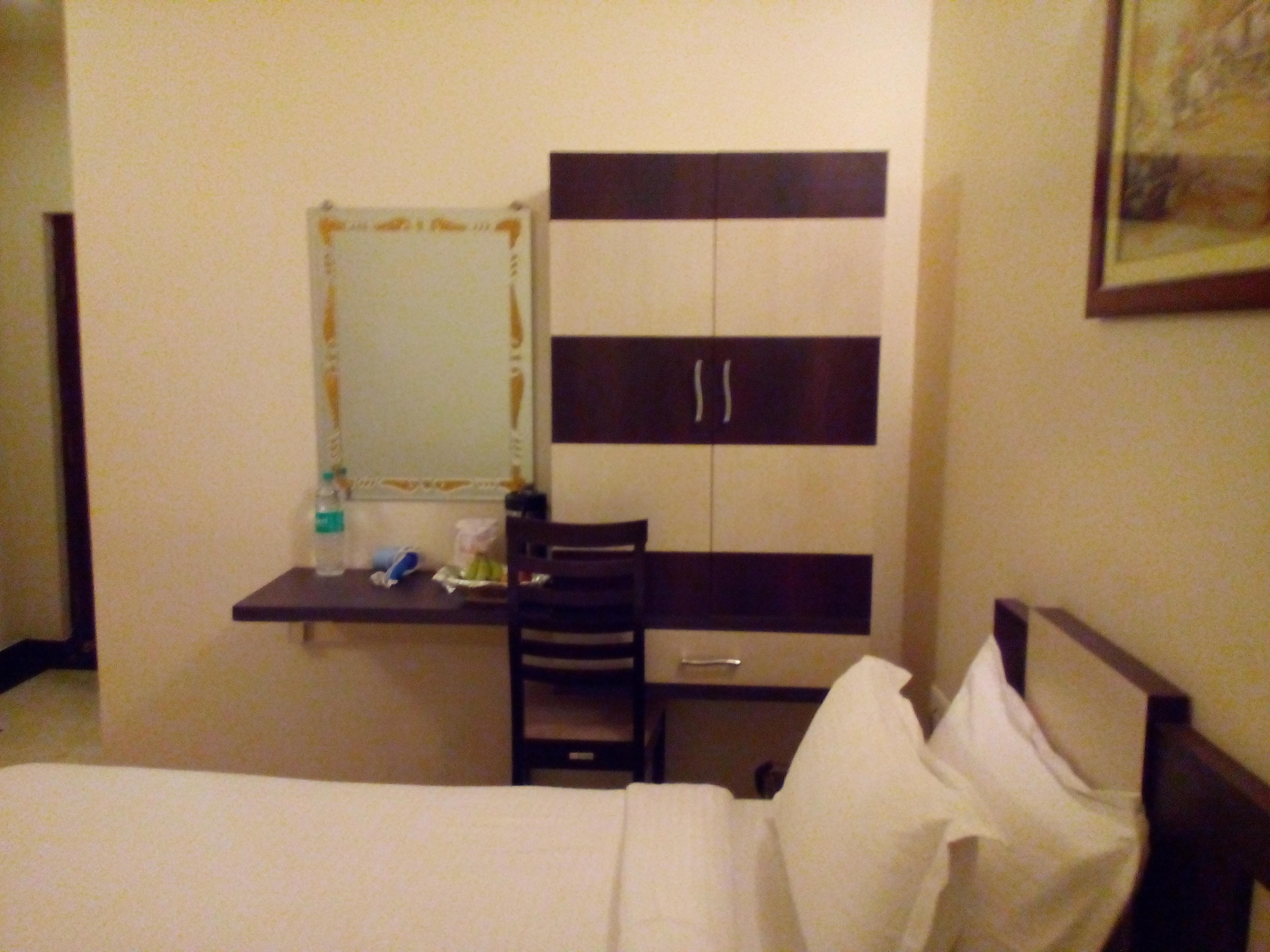 Hotel Divine Destination - Tap to explore photos