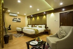 Yatri Suites & Spa