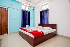 Suhana Homestay (Rehman Hospital 2 minutes,  Pratiksha and GNRC Hospital 5 minutes)