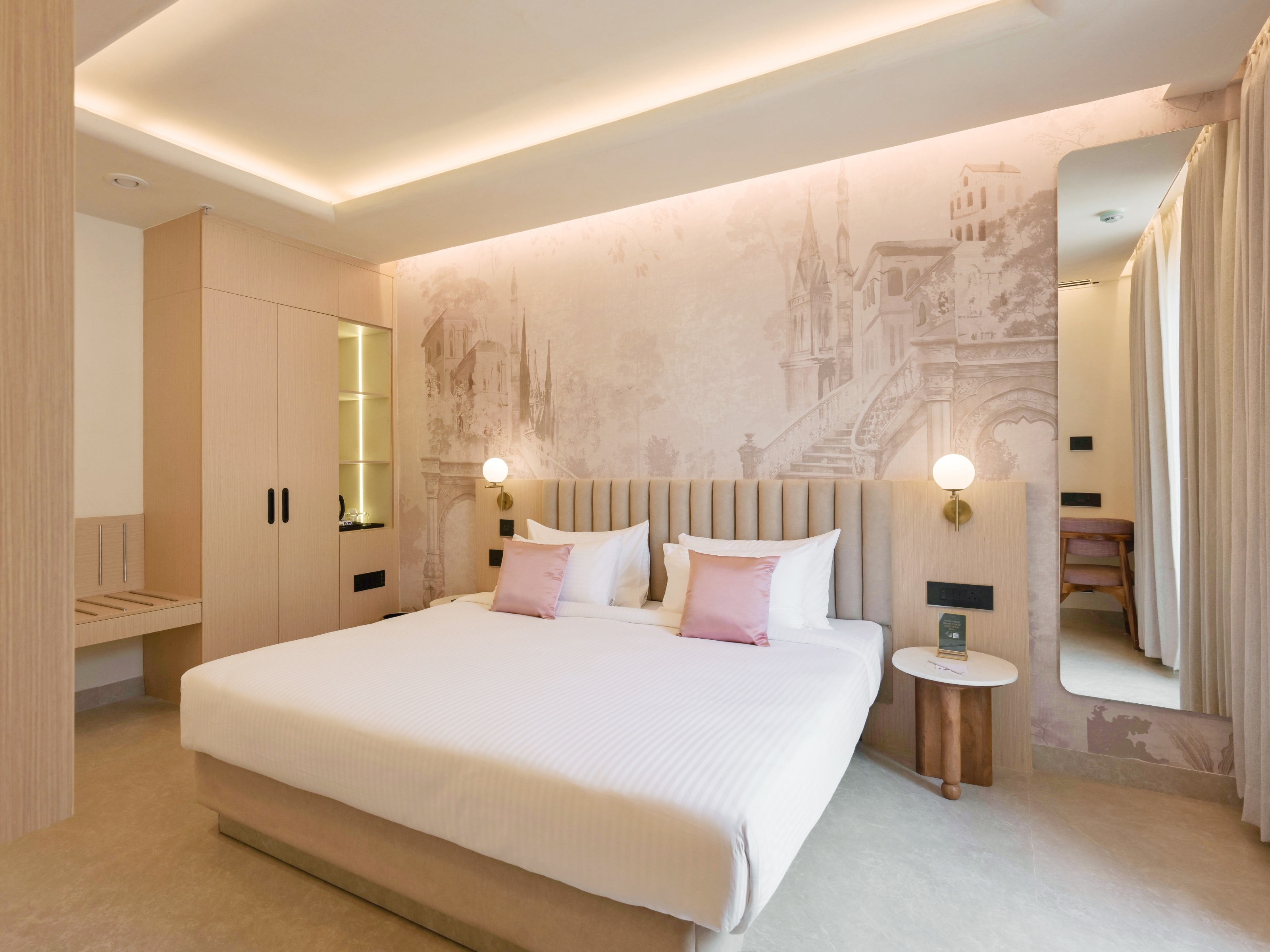Arrival Hotels - Tap to explore photos