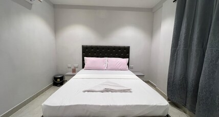 Seven Sky Inn Room Type - Superior Room